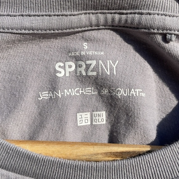 SPRZNY Uniqlo X Jean Michel Basquiat Pocket Dino Art T-Shirt Gray Size Small - Picture 5 of 7